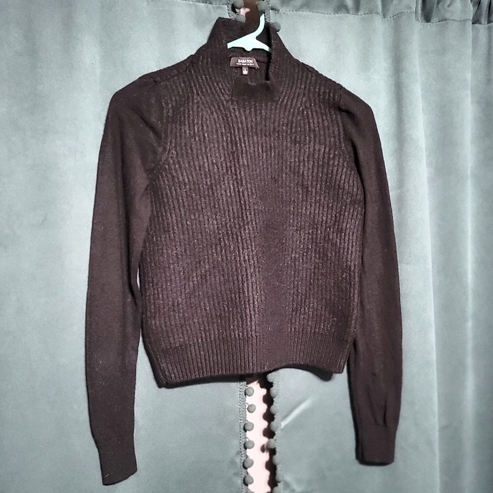 Babaton- Aritzia- 100% Merino Wool Black Sweater- Size Small